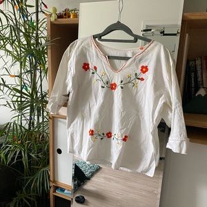 Embroidered Mexican shirt from Oaxaca